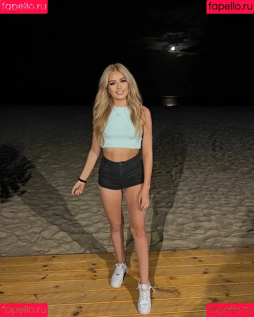 lauraevaa Onlyfans Photo Gallery 