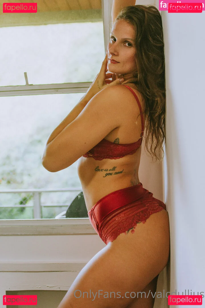 Valquíria Dullius Onlyfans Photo Gallery 