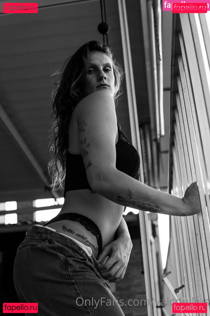 Valquíria Dullius Onlyfans Photo Gallery 
