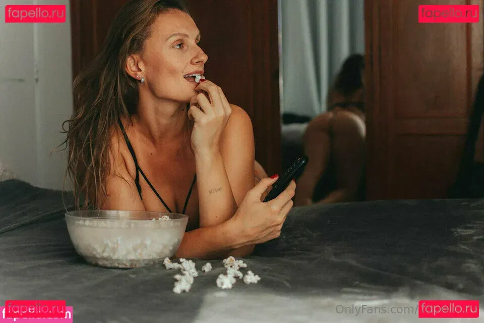 Valquíria Dullius Onlyfans Photo Gallery 