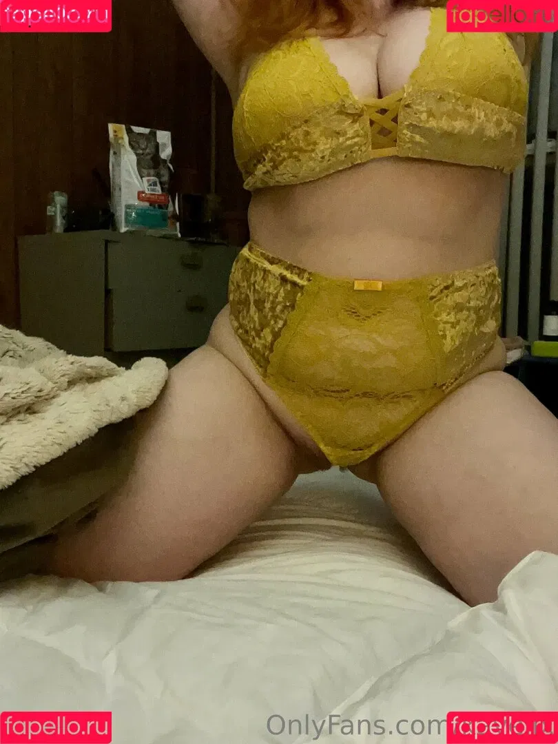 redheadretiredgirl Onlyfans Photo Gallery 