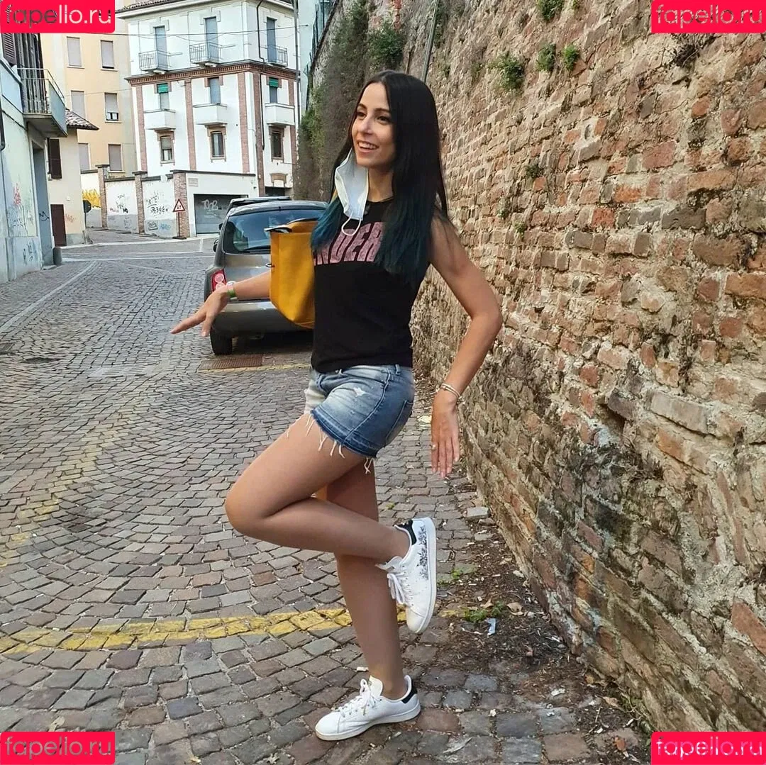 Kurolily Onlyfans Photo Gallery 