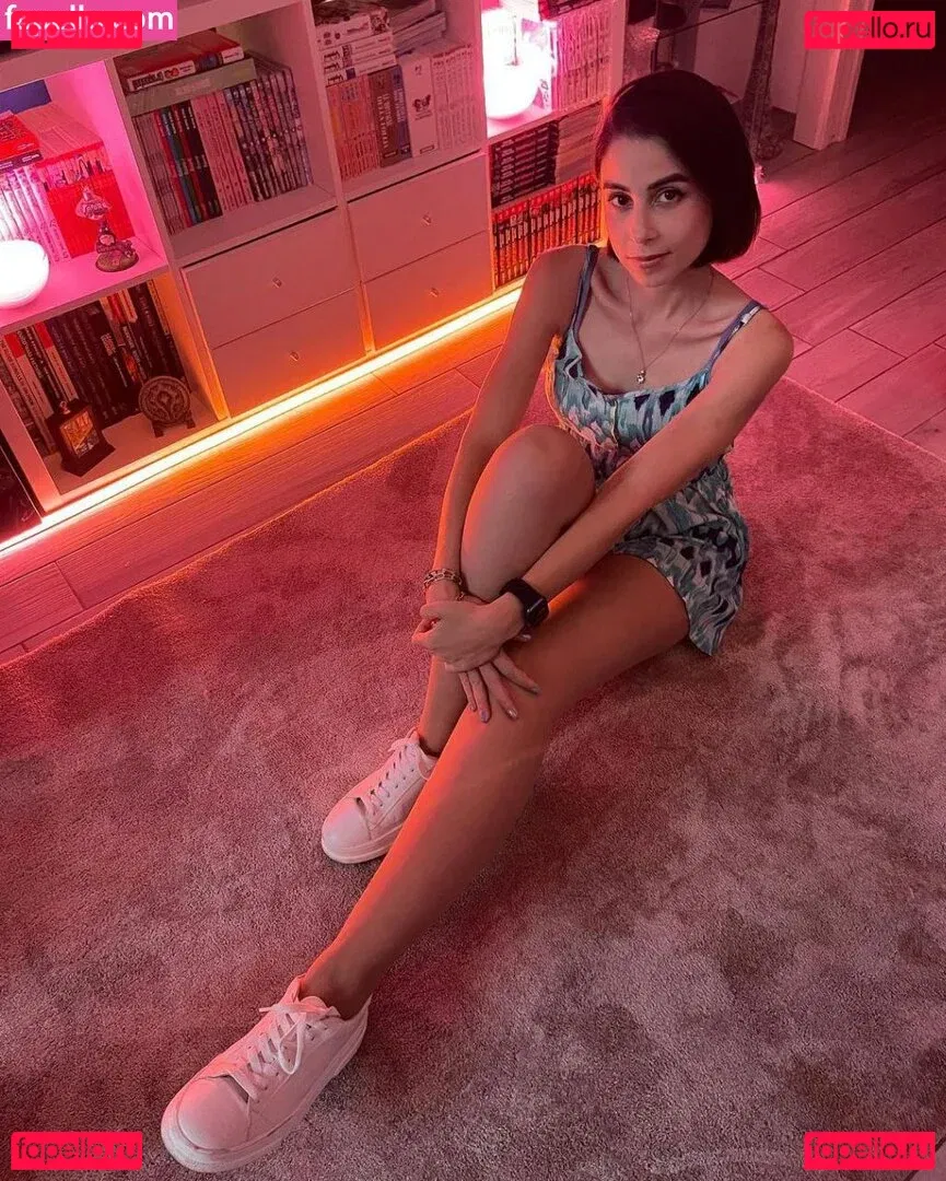 Kurolily Onlyfans Photo Gallery 