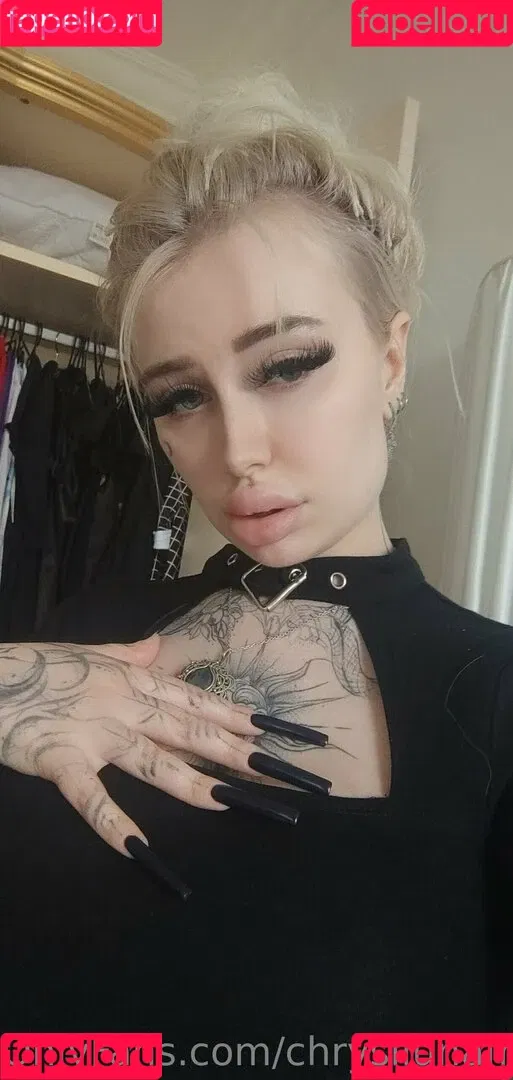 chrysilunafree Onlyfans Photo Gallery 