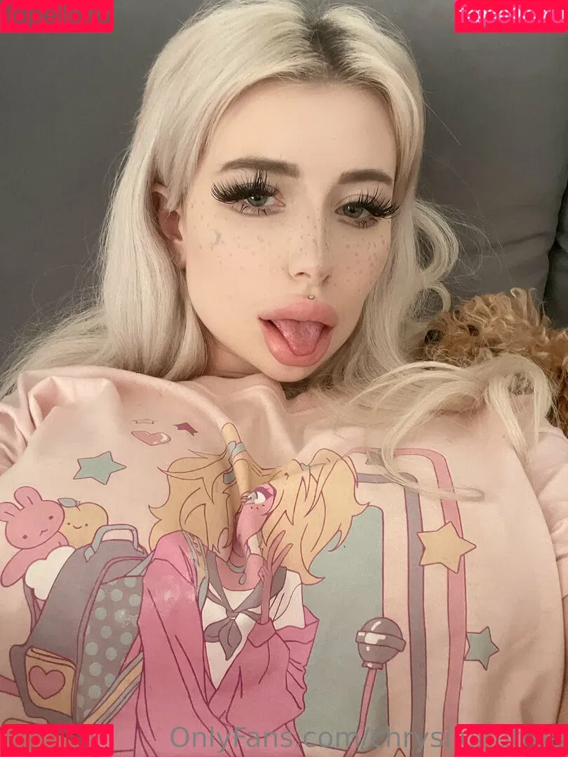 chrysilunafree Onlyfans Photo Gallery 