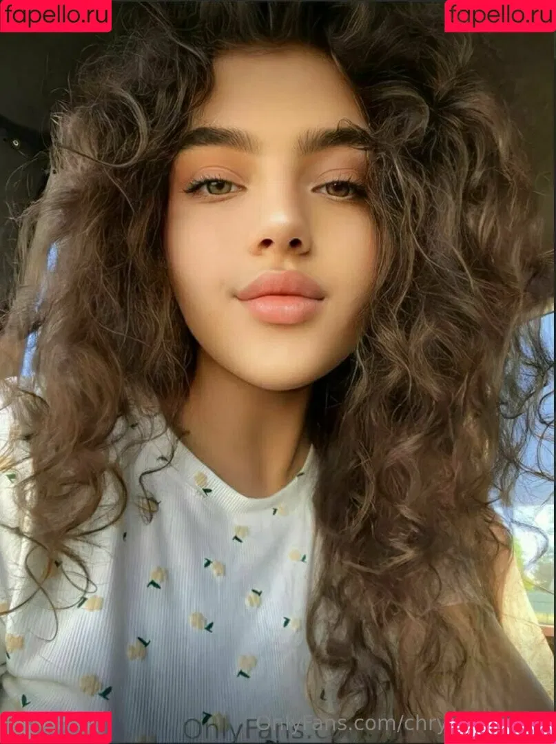 chrysilunafree Onlyfans Photo Gallery 