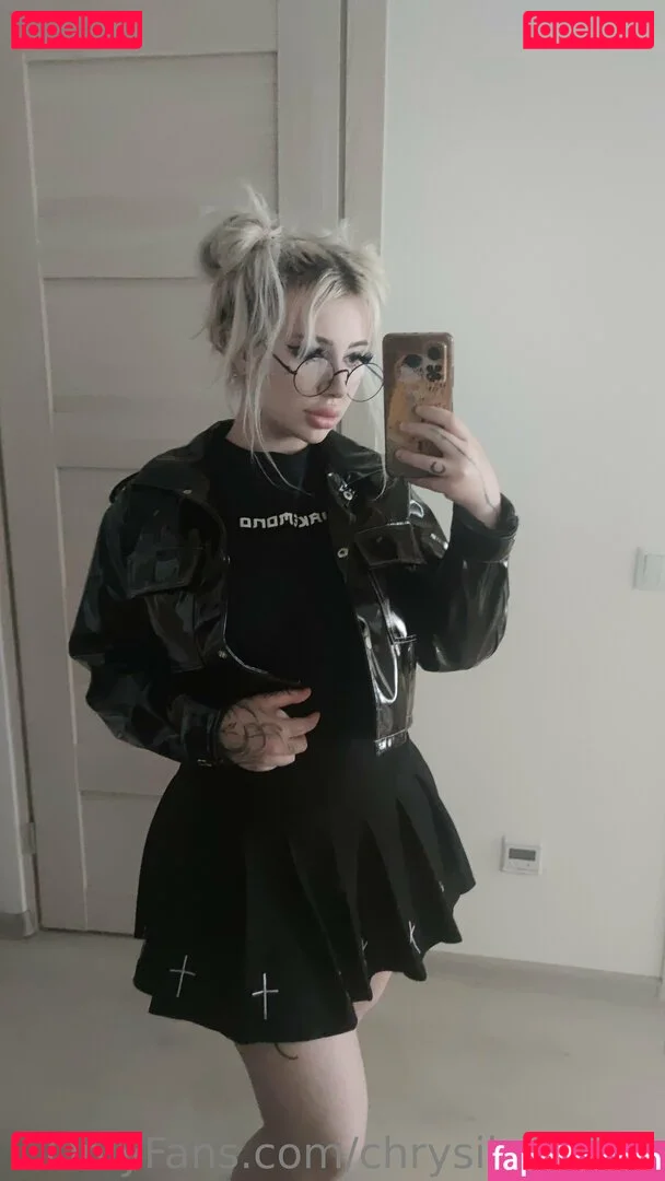 chrysilunafree Onlyfans Photo Gallery 
