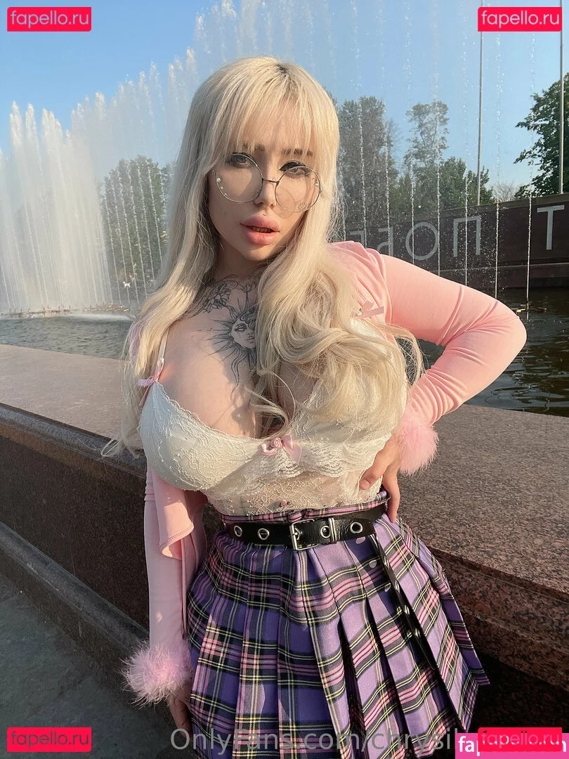 chrysilunafree Onlyfans Photo Gallery 