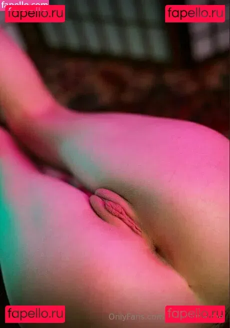 chrysilunafree Onlyfans Photo Gallery 