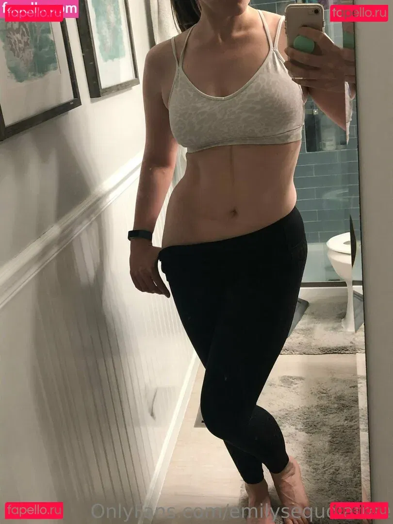 emilysequoiafree Onlyfans Photo Gallery 