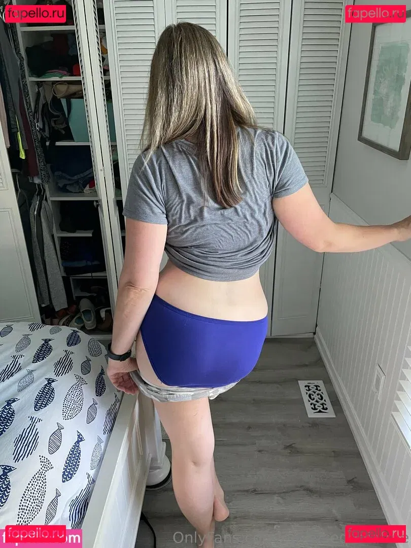 emilysequoiafree Onlyfans Photo Gallery 