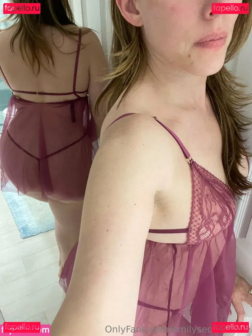 emilysequoiafree Onlyfans Photo Gallery 