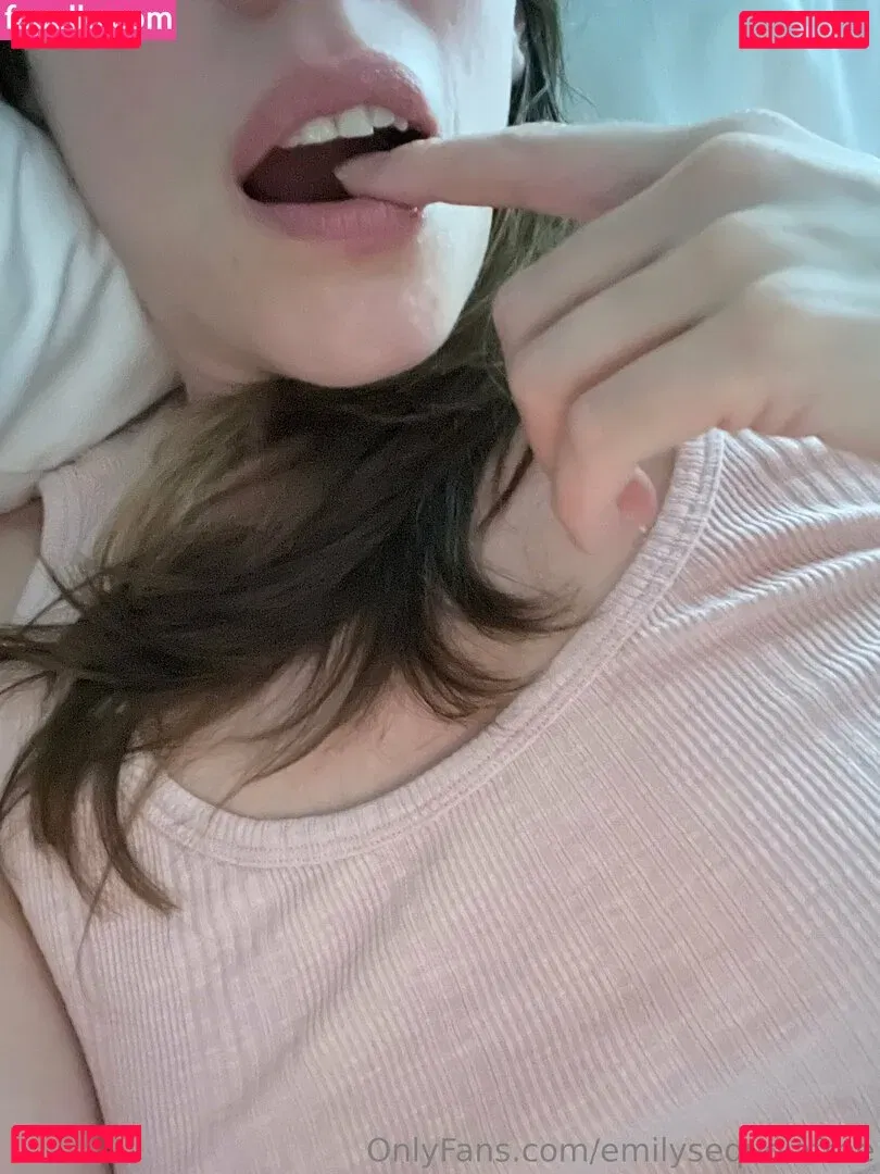 emilysequoiafree Onlyfans Photo Gallery 