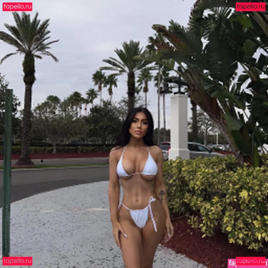 Milana Adamian Onlyfans Photo Gallery 