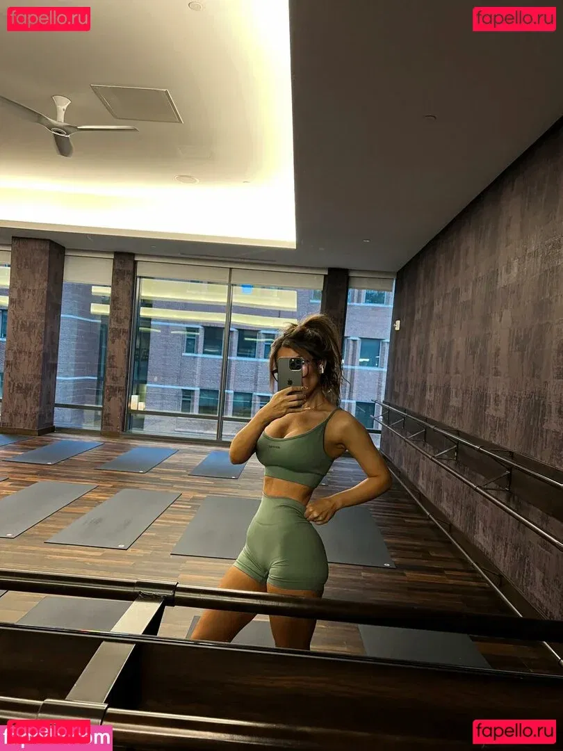 Milana Adamian Onlyfans Photo Gallery 