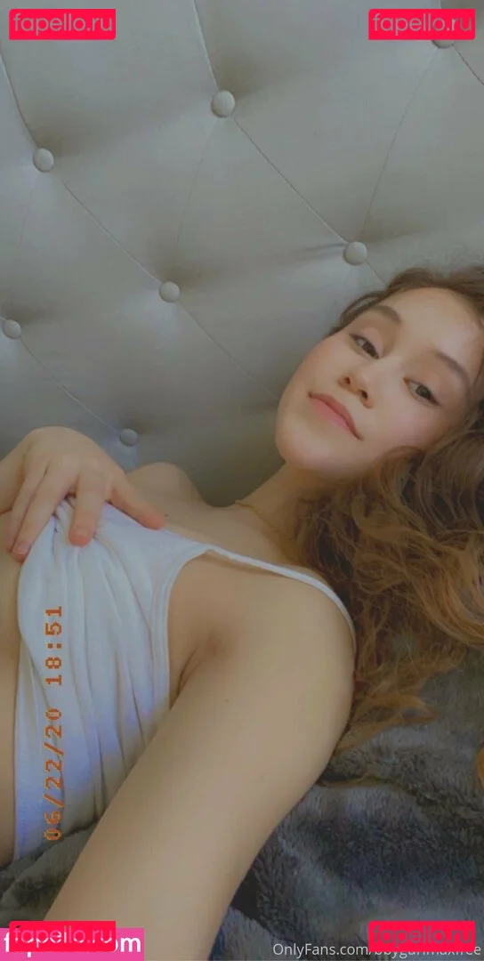 bbygurlmax Onlyfans Photo Gallery 