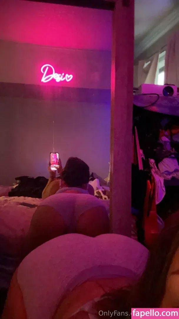 desi.flora Onlyfans Photo Gallery 