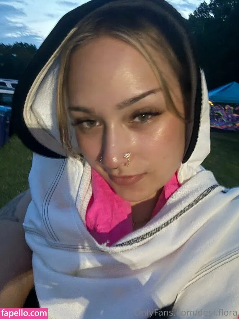 desi.flora Onlyfans Photo Gallery 