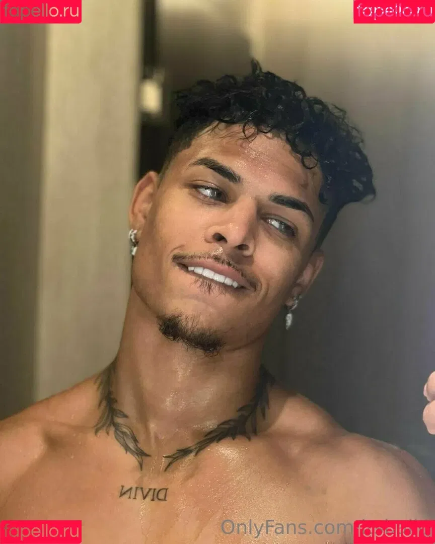itsballo Onlyfans Photo Gallery 