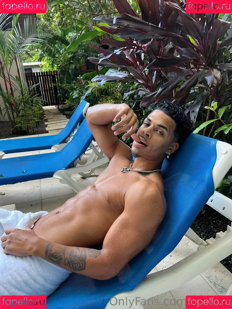 itsballo Onlyfans Photo Gallery 