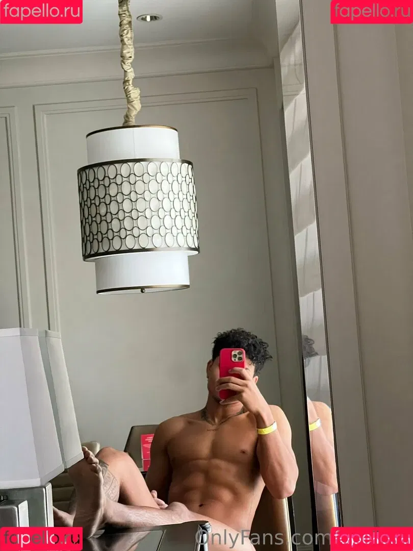 itsballo Onlyfans Photo Gallery 