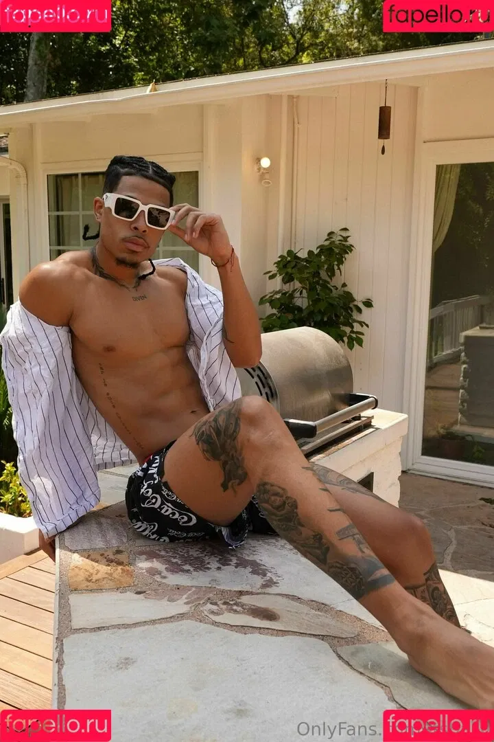 itsballo Onlyfans Photo Gallery 