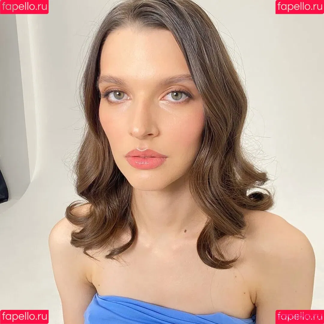 Sasha Zotova Onlyfans Photo Gallery 