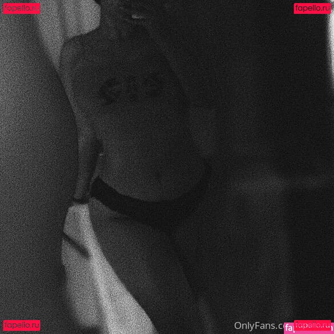 dotknij Onlyfans Photo Gallery 