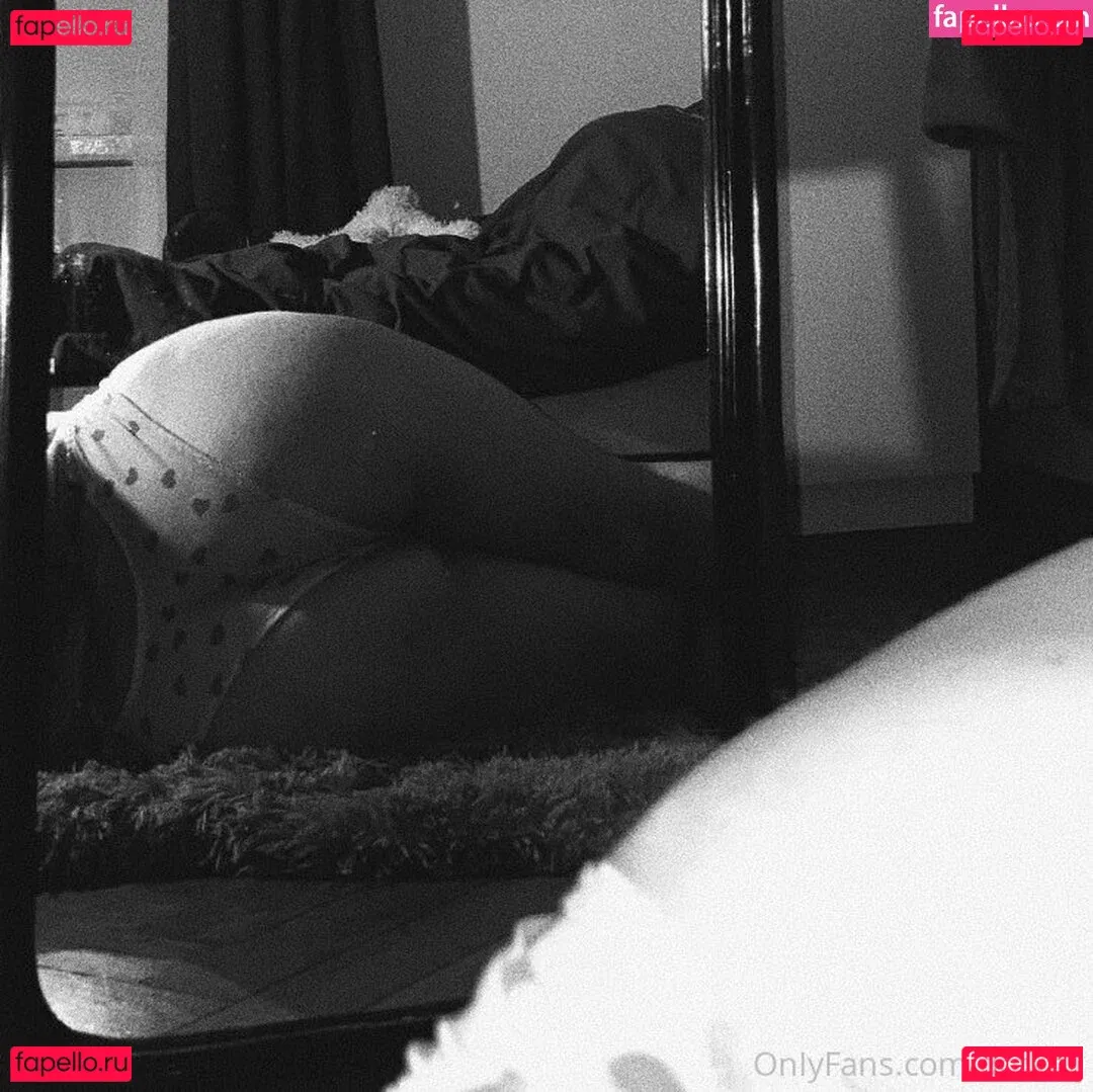 dotknij Onlyfans Photo Gallery 