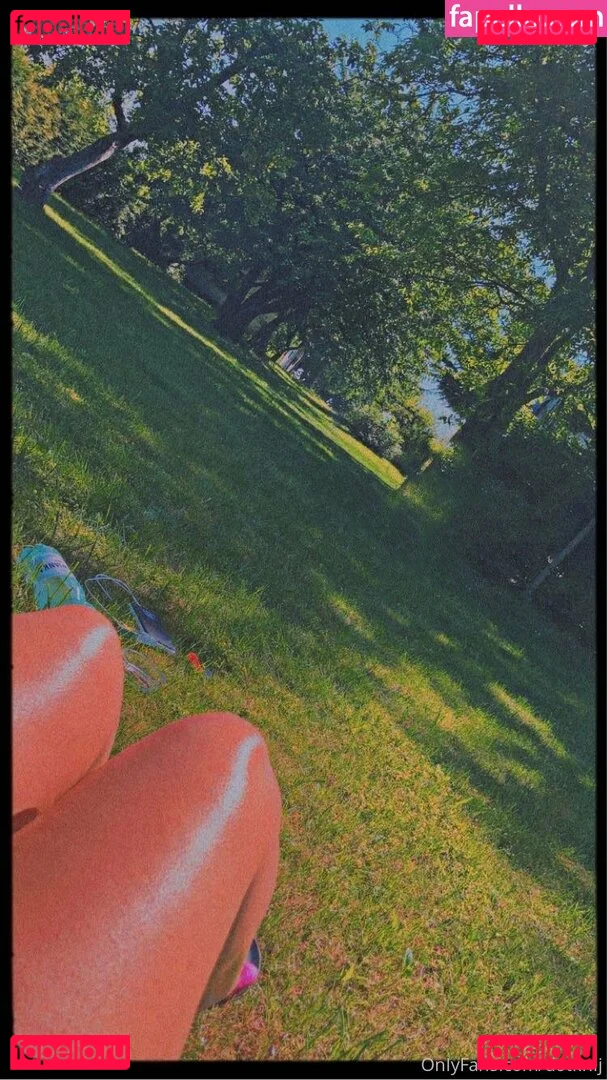 dotknij Onlyfans Photo Gallery 