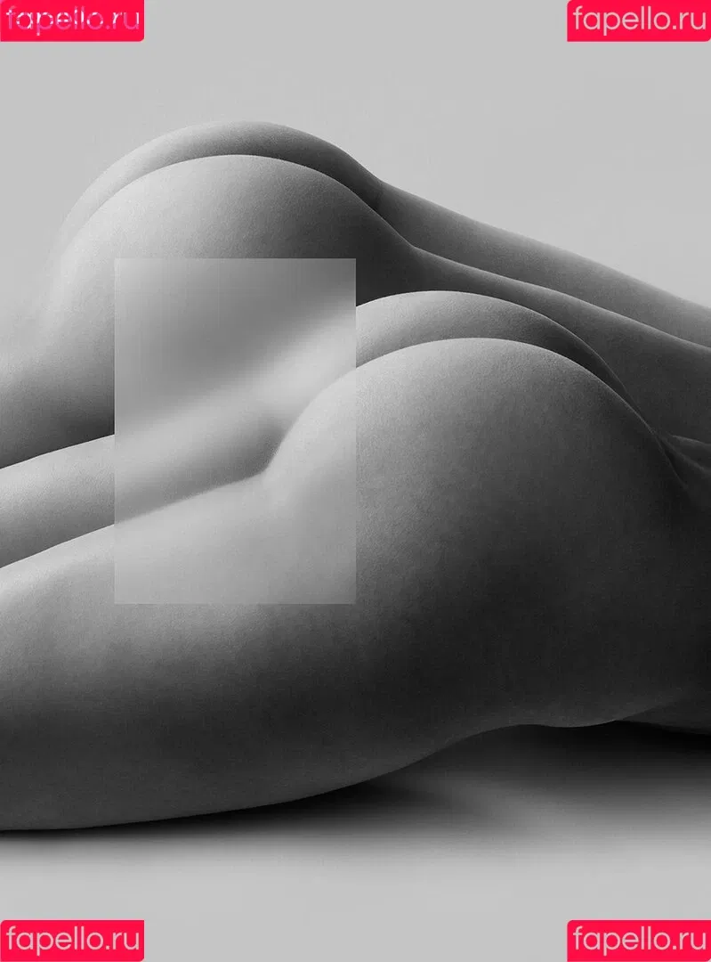 Noemi Kovacs Onlyfans Photo Gallery 