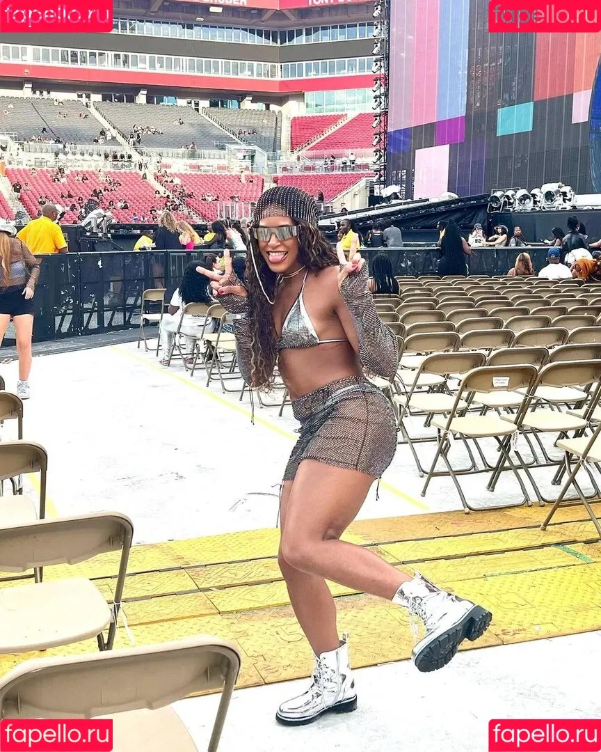 Bianca Belair Onlyfans Photo Gallery 