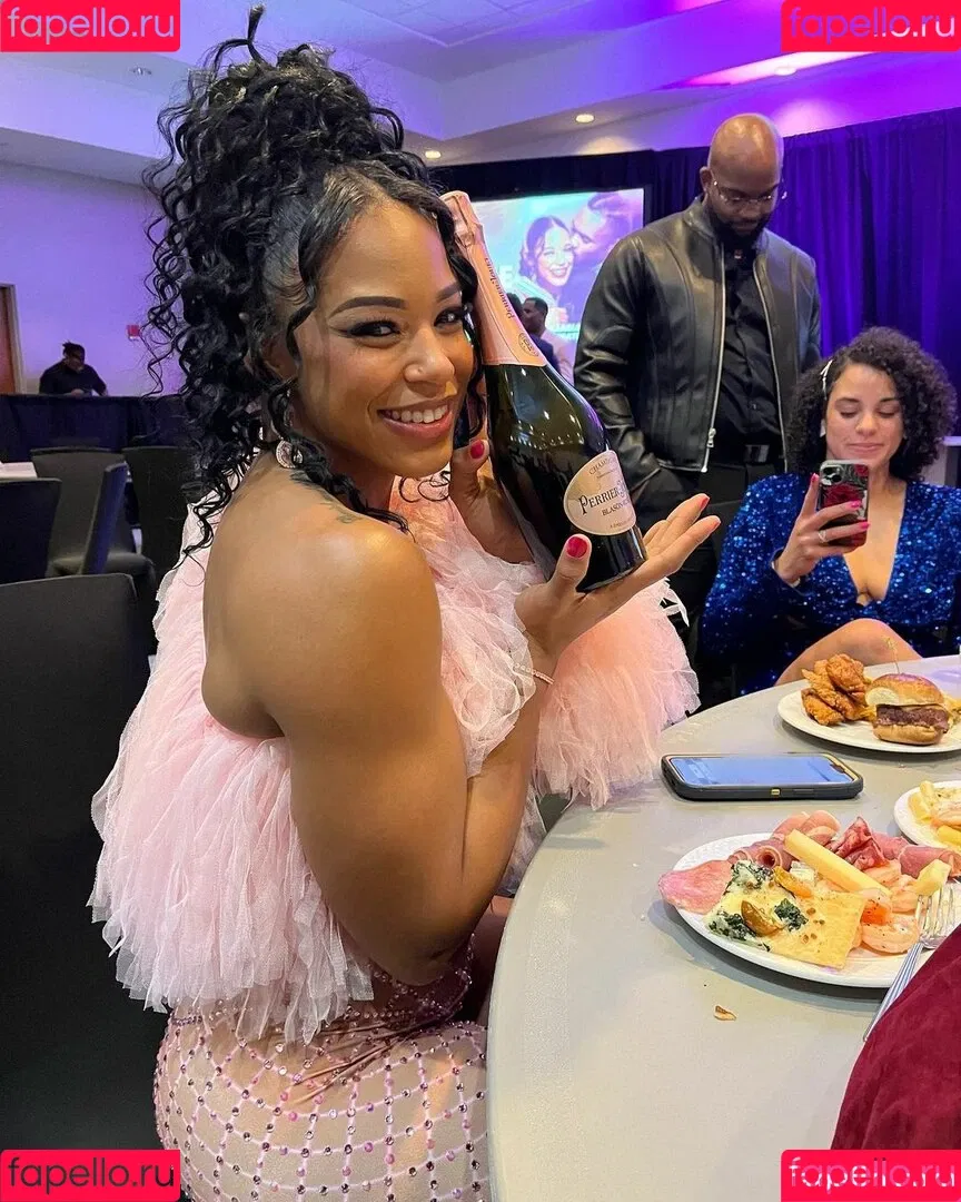 Bianca Belair Onlyfans Photo Gallery 