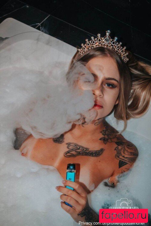 DJ Duda Lindner Nude Onlyfans Photo 9