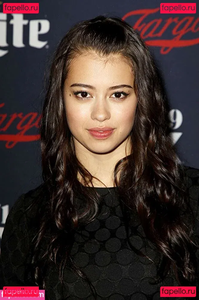 Amber Midthunder Onlyfans Photo Gallery 