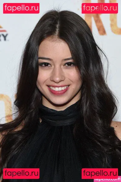 Amber Midthunder Onlyfans Photo Gallery 