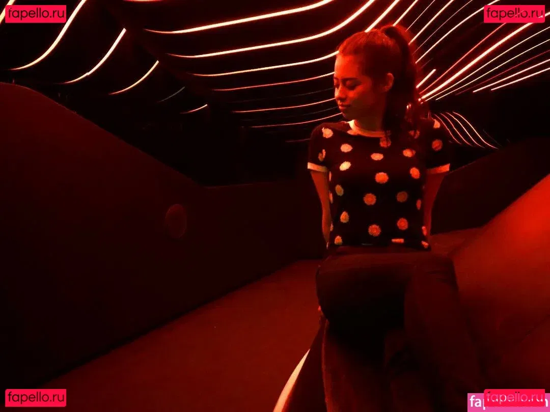 Amber Midthunder Onlyfans Photo Gallery 