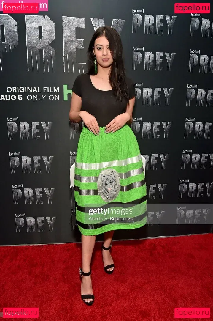 Amber Midthunder Onlyfans Photo Gallery 