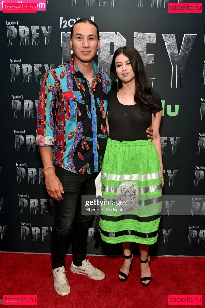 Amber Midthunder Onlyfans Photo Gallery 