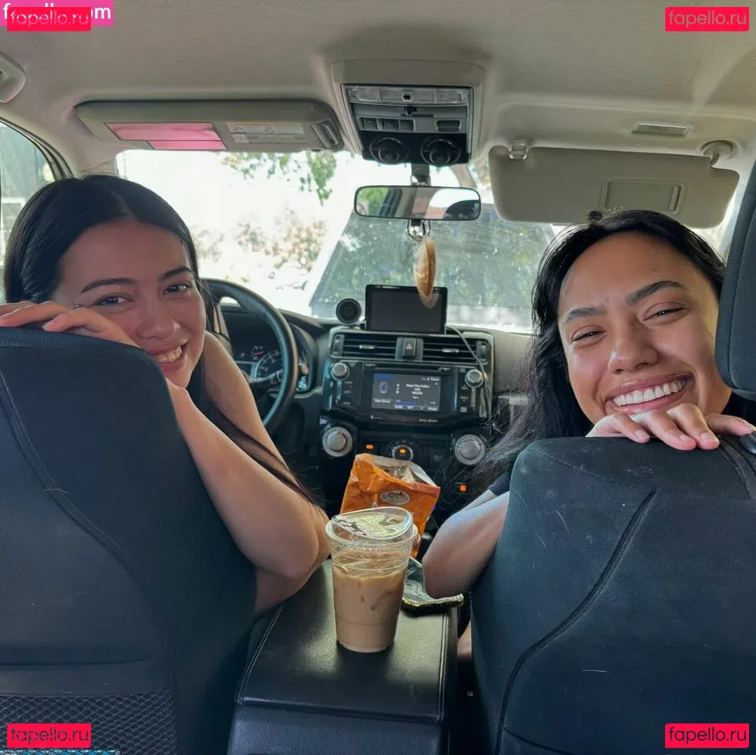 Amber Midthunder Onlyfans Photo Gallery 