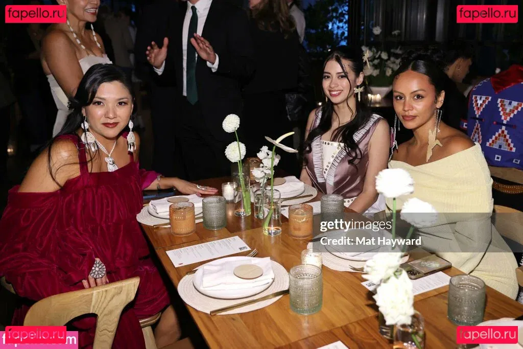 Amber Midthunder Onlyfans Photo Gallery 