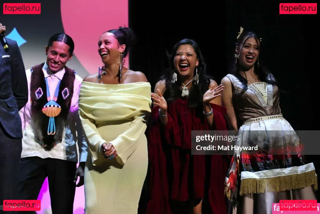 Amber Midthunder Onlyfans Photo Gallery 