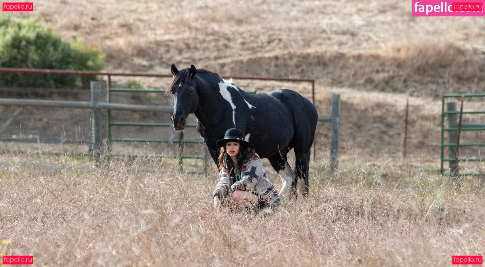 Amber Midthunder Onlyfans Photo Gallery 