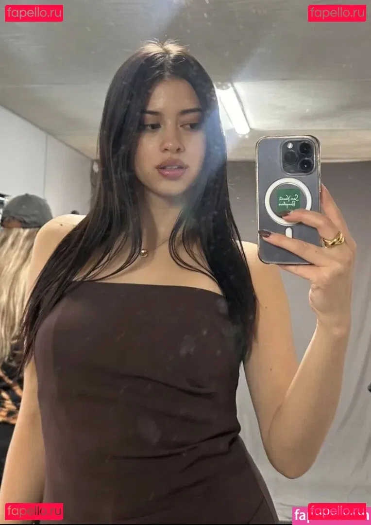 Amber Midthunder Onlyfans Photo Gallery 