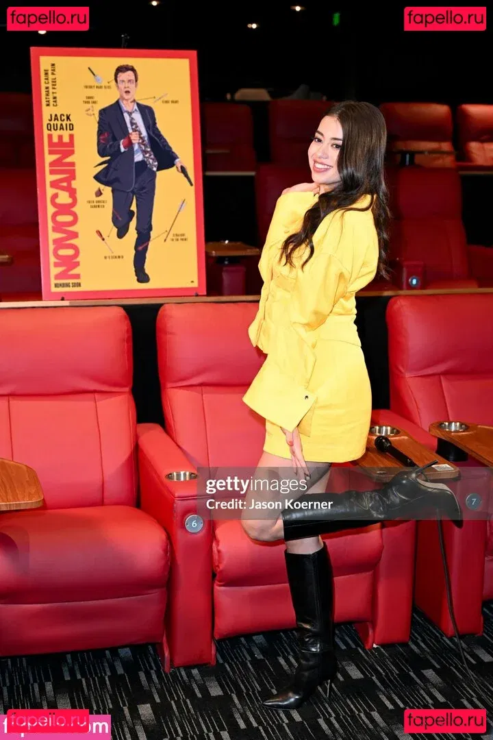 Amber Midthunder Onlyfans Photo Gallery 