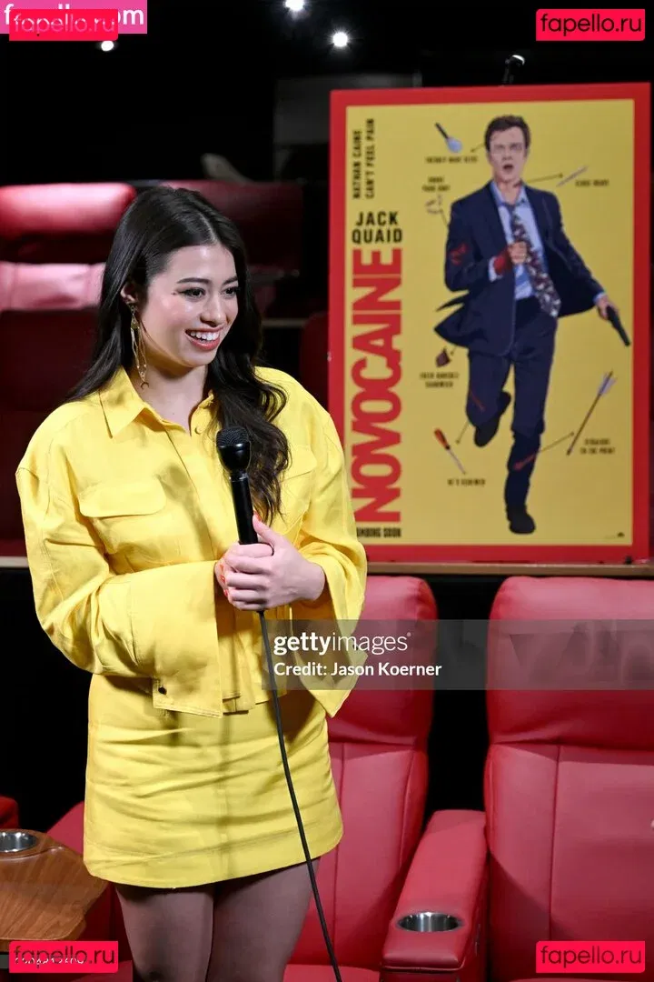 Amber Midthunder Onlyfans Photo Gallery 