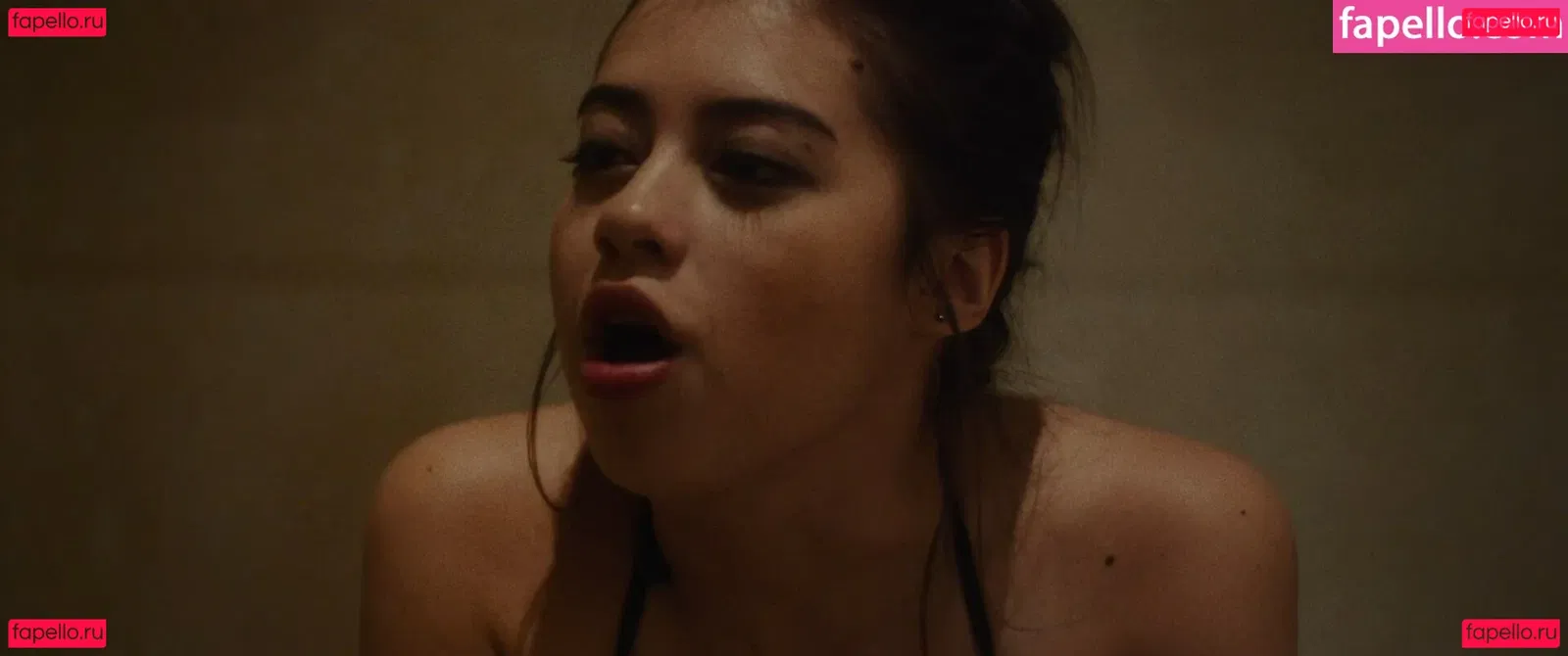 Amber Midthunder Onlyfans Photo Gallery 