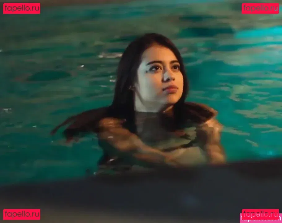 Amber Midthunder Onlyfans Photo Gallery 