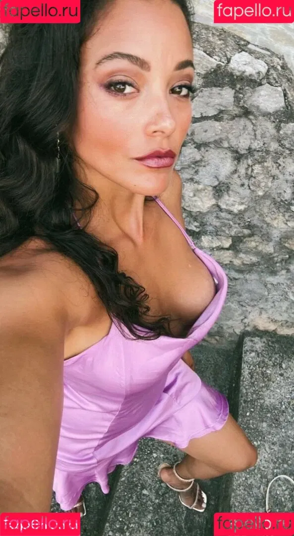 Gabrielle Walsh Onlyfans Photo Gallery 