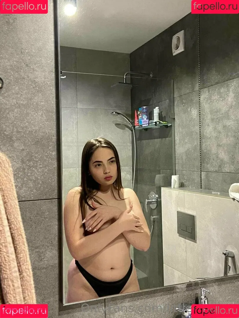 little_margo Onlyfans Photo Gallery 